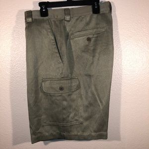 TOMMY BAHAMA GREEN SILK BLEND CARGO SHORTS